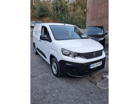 2021 Peugeot Partner ACCESS 1.5 HDI 75 PANE PANELLED 6.2 €11,000