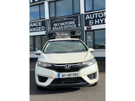 2017 Honda Fit  €11,990