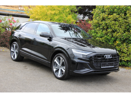 2023 Audi Q8 3.0TFSI e 55 S Line