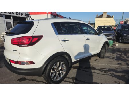 2015 Kia Sportage 2 ISG 2WD 114BHP 5DR €9,950