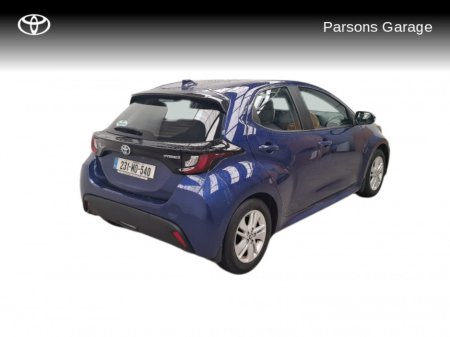 2023 Toyota Yaris YARIS 1.5 HYBRID LUNA €23,995