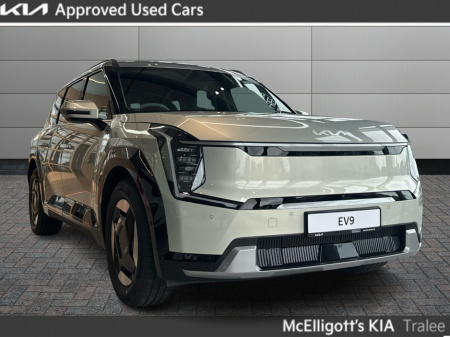 2025 Kia EV9 Earth *In stock* €80,250