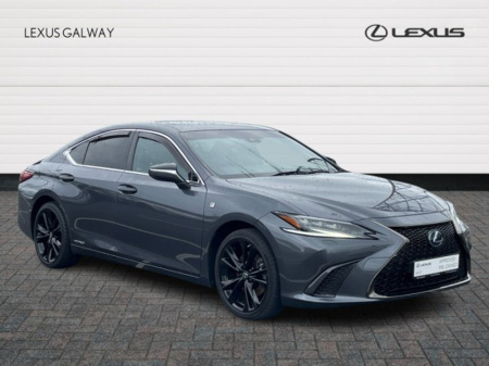 2022 Lexus ES 300 H F-Sport Touchscreen & Apple Carplay // Remote Central Locking // Electric Mirrors // Power Folding Mirrors // CD Player // USB Connection €46,945