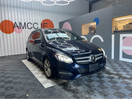 2018 Mercedes-Benz B Class B180 AUTOMATIC / 72k KMs / HEATED SEATS , REVERSE CAMERA & MORE