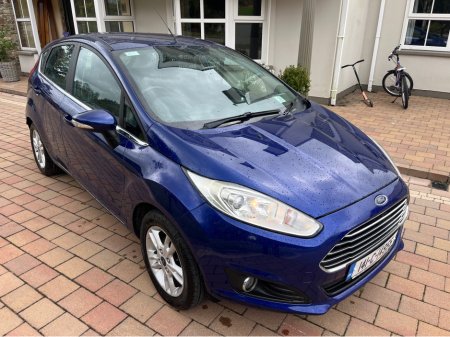 2014 Ford Fiesta 1.25 ZETEC 60PS 5DR ARGENTO