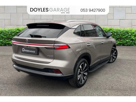 2025 MG HS Exclusive Plug-in Hybrid 2WD €40,945