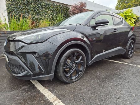 2022 Toyota C-HR 1.8 HYBRID / SOL G-PACK NERO WITH SAFETEY PACK 2 / TAX €160 (222 REG )
