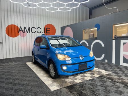 2014 Volkswagen up! ONLY €7950 1.0 AUTOMATIC / HEATED SEATS & MORE