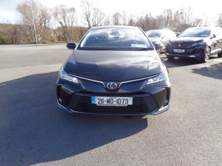 2021 Toyota Corolla Hybrid Luna Saloon 4DR Auto €26,900