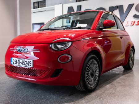 2025 Fiat 500e ICON 42KWH 3DR AUTO €23,450