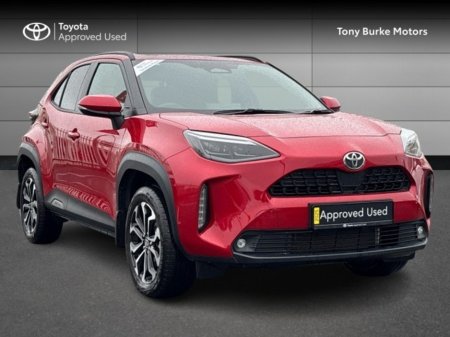 2025 Toyota Yaris Cross - LunaSport - 1.5 Hybrid - Automatic - EUR 180 Tax - 3 Free Services Include // Remote Central Locking // Front Electric Windows // Rear Electric Windows // Electric Mirrors // Finger Tip Stereo Contr €33,775