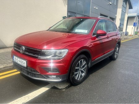 2019 Volkswagen Tiguan CL 2.0 TDI D7F 150HP AUTO SUNROOF