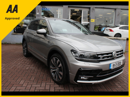 2019 Volkswagen Tiguan VOLKSWAGEN TIGUAN 4MOTION R-LINE EDITION 5DR ESTATE AUTOMATIC  // IMMACULATE CONDITION FINISHED IN UNMARKED GREY MET // OUR OWN DEALER WARRANTY // BUY WITH CONFIDENCE AA AND SIMI APPROVED DEALER // €28,950