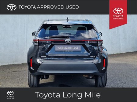 2025 Toyota Yaris Cross 1.5 Hybrid Luna Sport 5dr €33,449