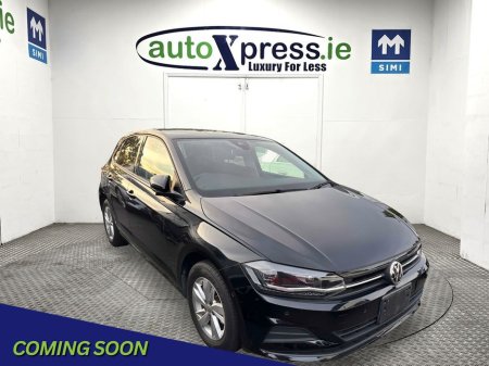 2020 Volkswagen Polo 1.0 TSI Automatic, Reversing camera