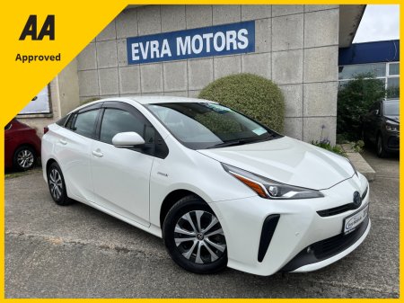 2019 Toyota Prius HYBRID AUTOMATIC 1.8 PETROL //HIGH SPEC// ELECTRIC DRIVERS SEAT//HEAD UP DISPLAY//KEYLESS ENTRY//