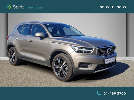 2022 Volvo XC40 T4 (211hp)