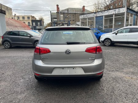 2015 Volkswagen Golf COMFORTLINE, REVERSE CAMERA €13,450