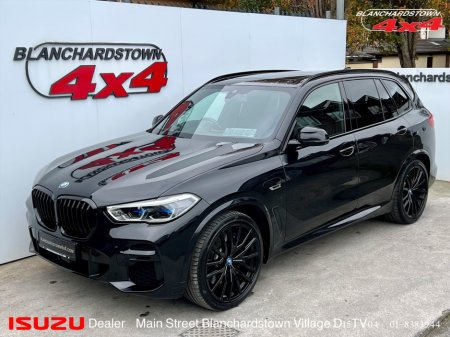 2022 BMW X5 MSPORT 45e ARMANI BLACK