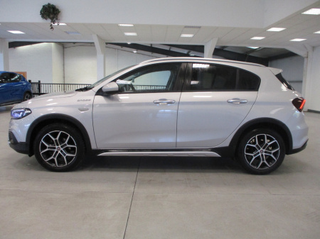 2023 Fiat Tipo 1.0 100HP Cross 5dr €21,950