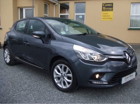 2019 Renault Clio IV DYNAMIQUE Sat NAV TCE 90 bhp. Careful lady owner. Road tax €200, Nct Nov.
