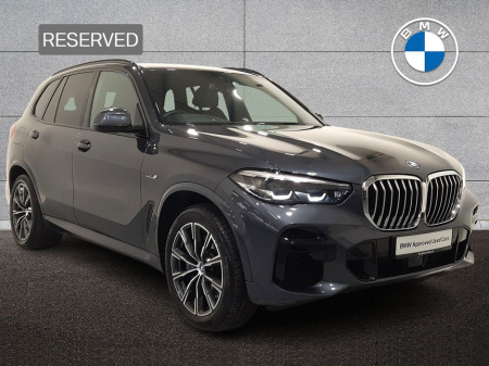 2022 BMW X5 xDrive45e M Sport €68,950