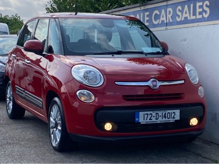 2017 Fiat 500l 1.3 MULTIJET  LOUNGE EDITION PAN ROOF TINY KMS 95BHP
