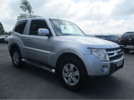 2008 Mitsubishi Pajero 3.2 DID SWB COMM €9,995