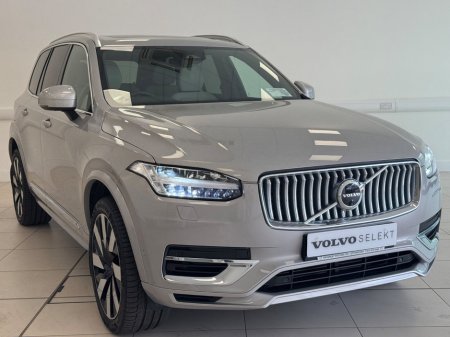 2024 Volvo XC90 T8 PHEV 455hp Plus (Bright Theme)