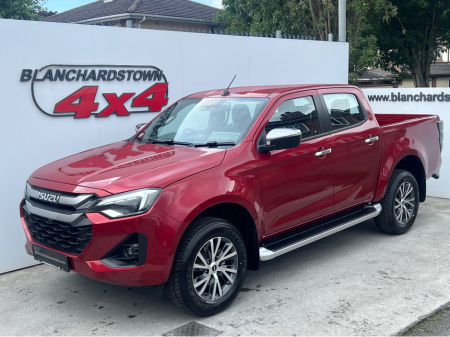 2025 Isuzu D-MAX LSE® AUTOMATIC MAGNETIC RED VATQ €47,073