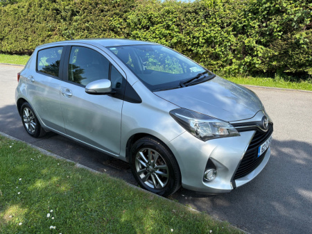 2016 Toyota Yaris 1.0 LUNA 4DR €10,950