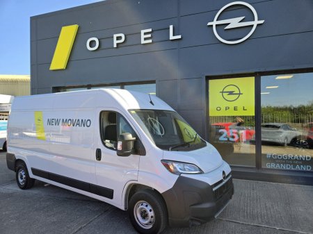 2025 Opel Movano 