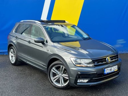 2017 Volkswagen Tiguan R-LINE COMFORTLINE 2.0 TDI // PAN SUNROOF // SERVICE HISTORY // APPLE CARPLAY/ANDROID AUTO