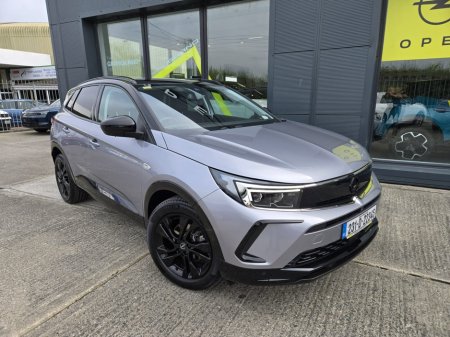 2023 Opel Grandland X 