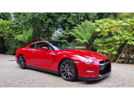 2016 Nissan GT-R  €99,995