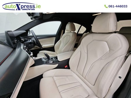 2021 BMW 5 Series 520D M SPORT Automatic, Reversing camera
