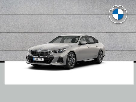 2025 BMW 5 Series 