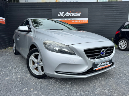 2014 Volvo V40 1.6 T4 AUTO 5DR €10,495