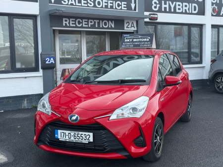 2017 Toyota Vitz  €12,390