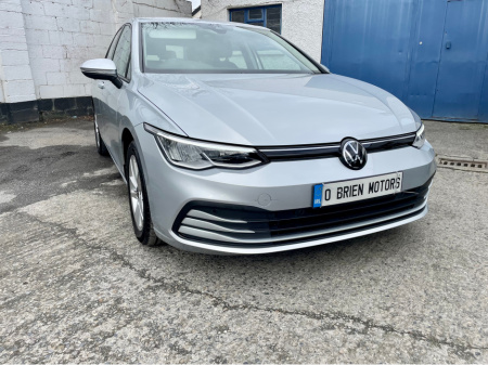 2023 Volkswagen Golf LIFE 2.0 TDI 115 BHP 5DR HATCHBACK €27,950