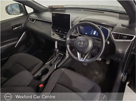 2023 Toyota Corolla Cross 1.8 Hybrid €27,895