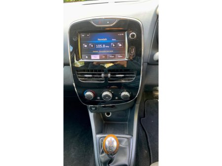 2013 Renault Clio IV DYNAMIQUE 1.2 PET 7 4DR €3,350