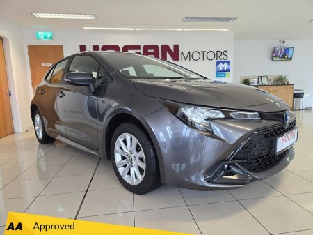 2023 Toyota Corolla Hybrid Luna H/B Automatic €25,750
