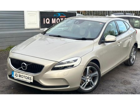 2016 Volvo V40 Cross Country 2.0L Diesel Automatic (9040) €13,995
