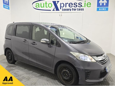 2016 Honda Freed 7 SEATER 1.5 G Auto, Reversing camera €14,995