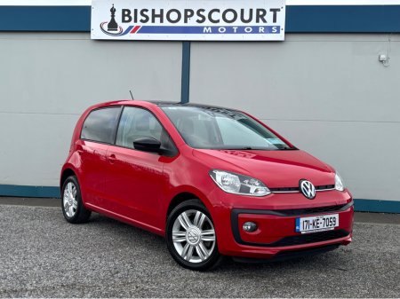 2017 Volkswagen up! DBA-AACHY 5DR €8,999
