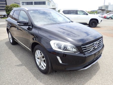 2016 Volvo XC60 2.0D4 CLASSIC LUXURY 5DR ESTATE AUTOMATIC // HUGE SPEC // STUNNING CAR THROUGHOUT // BUY WITH CONFIDENCE AA AND SIMI APPROVED DEALER 2025 // FINANCE ARRANGED // ALL TRADE INS WELCOME //