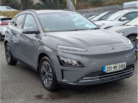 2023 Hyundai Kona 64KW Premium *JUST IN / LONG RANGE*