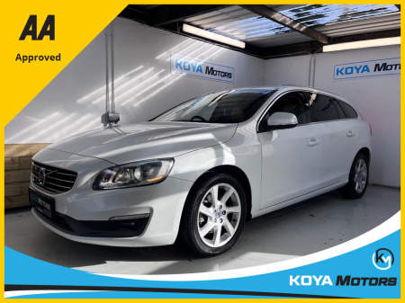2015 Volvo V60 T4 1.6 SE LUXURY PETROL AUTO  // FULL LEATHER ELECTRIC SEATS // REVERSING CAMERA // CRUISE CONTROL // LANE ASSIST // COLLISION WARNING SYSTEM // TOP SPEC // UPGRADED SPORT ALLOYS // IMMACULATE EXA