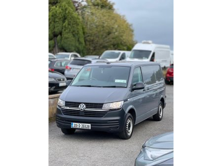 2020 Volkswagen Transporter  €19,000